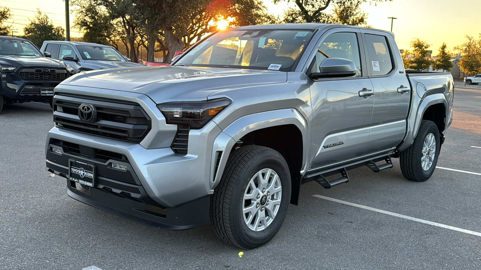 2024 Toyota Tacoma SR5 3