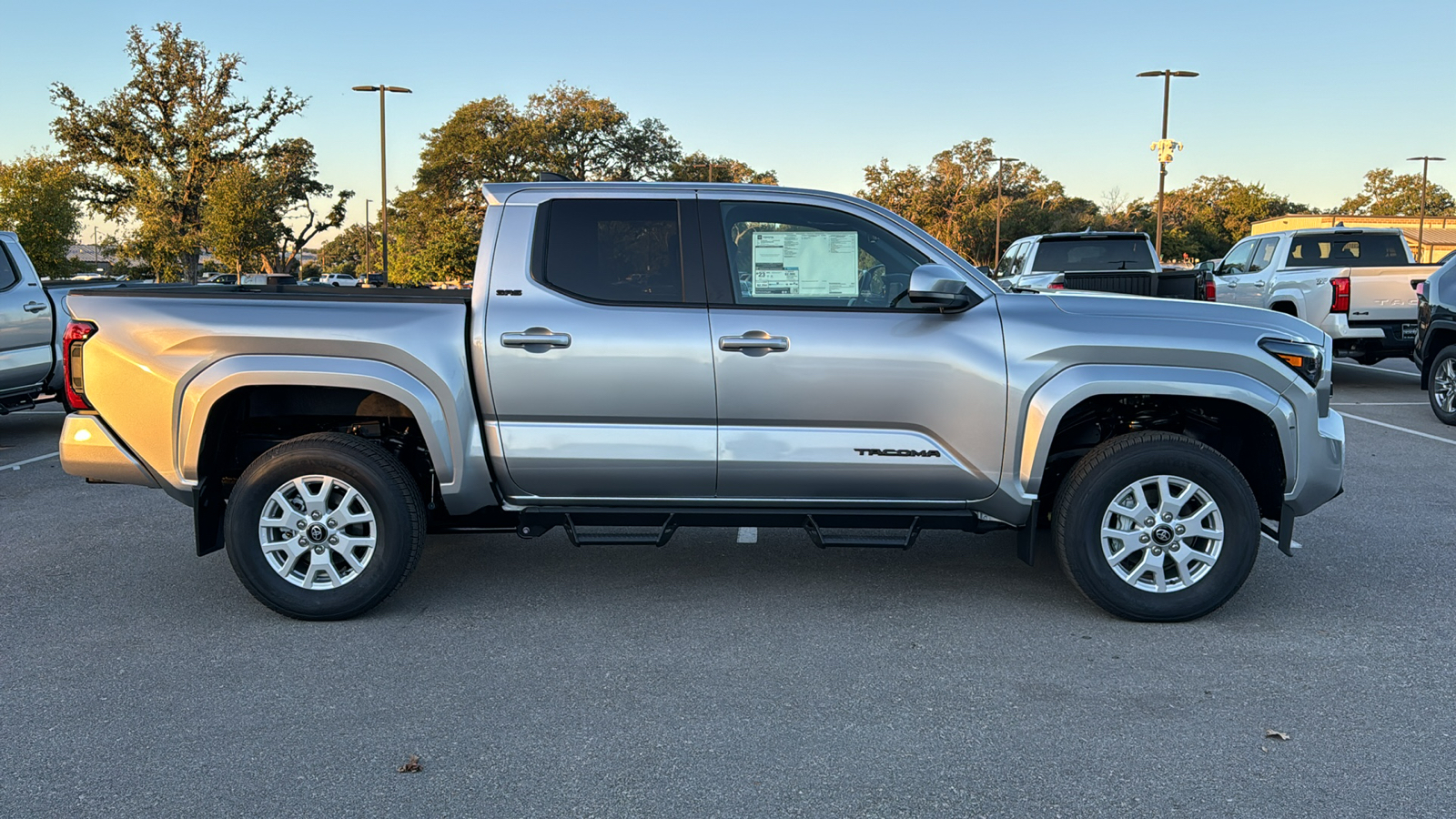 2024 Toyota Tacoma SR5 8