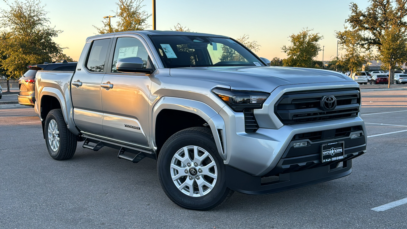 2024 Toyota Tacoma SR5 24