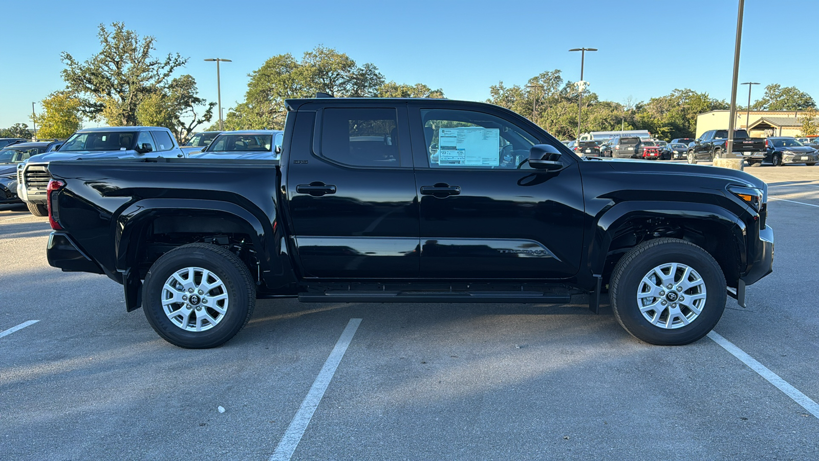 2024 Toyota Tacoma SR5 8