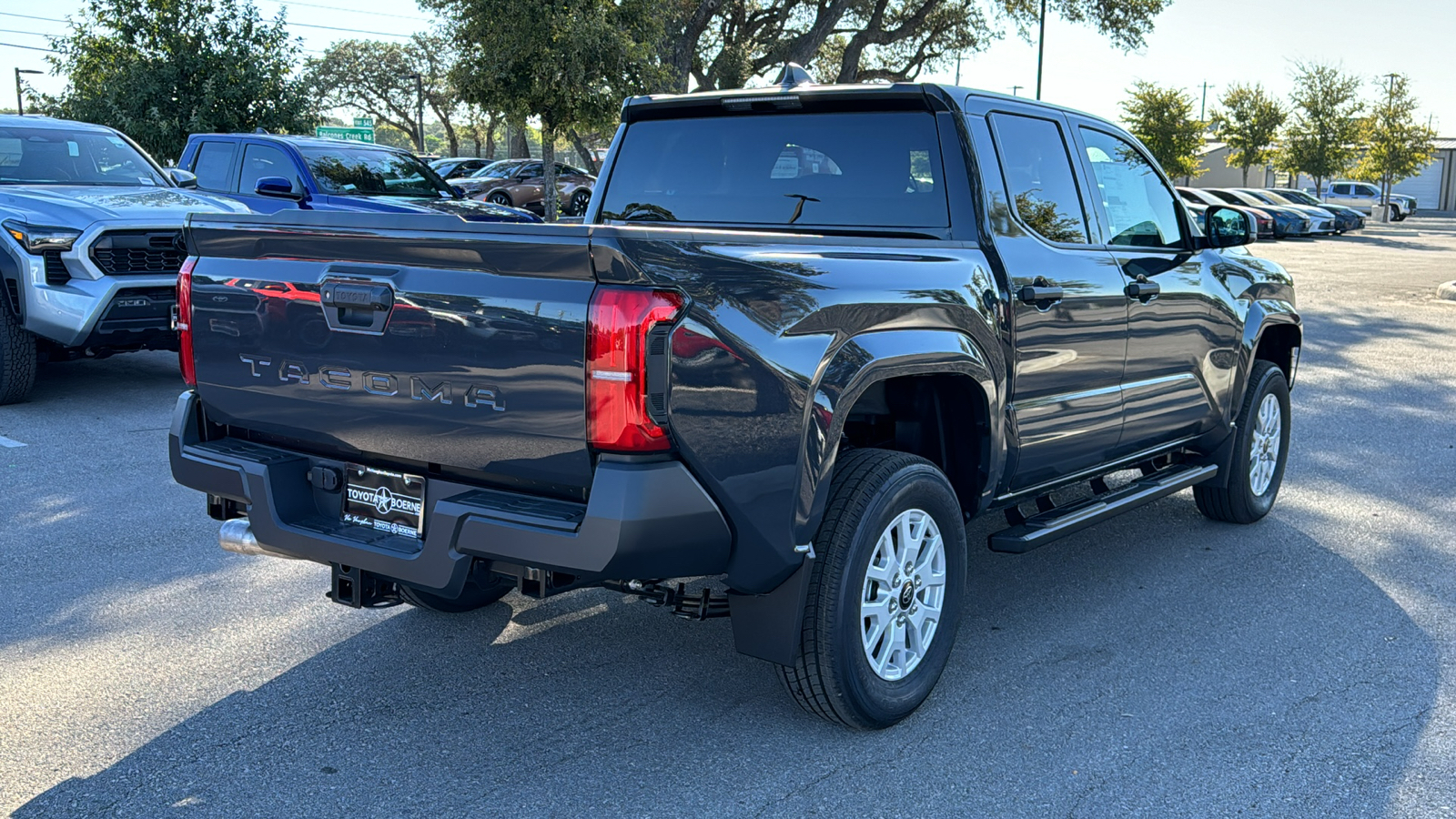 2024 Toyota Tacoma SR 8