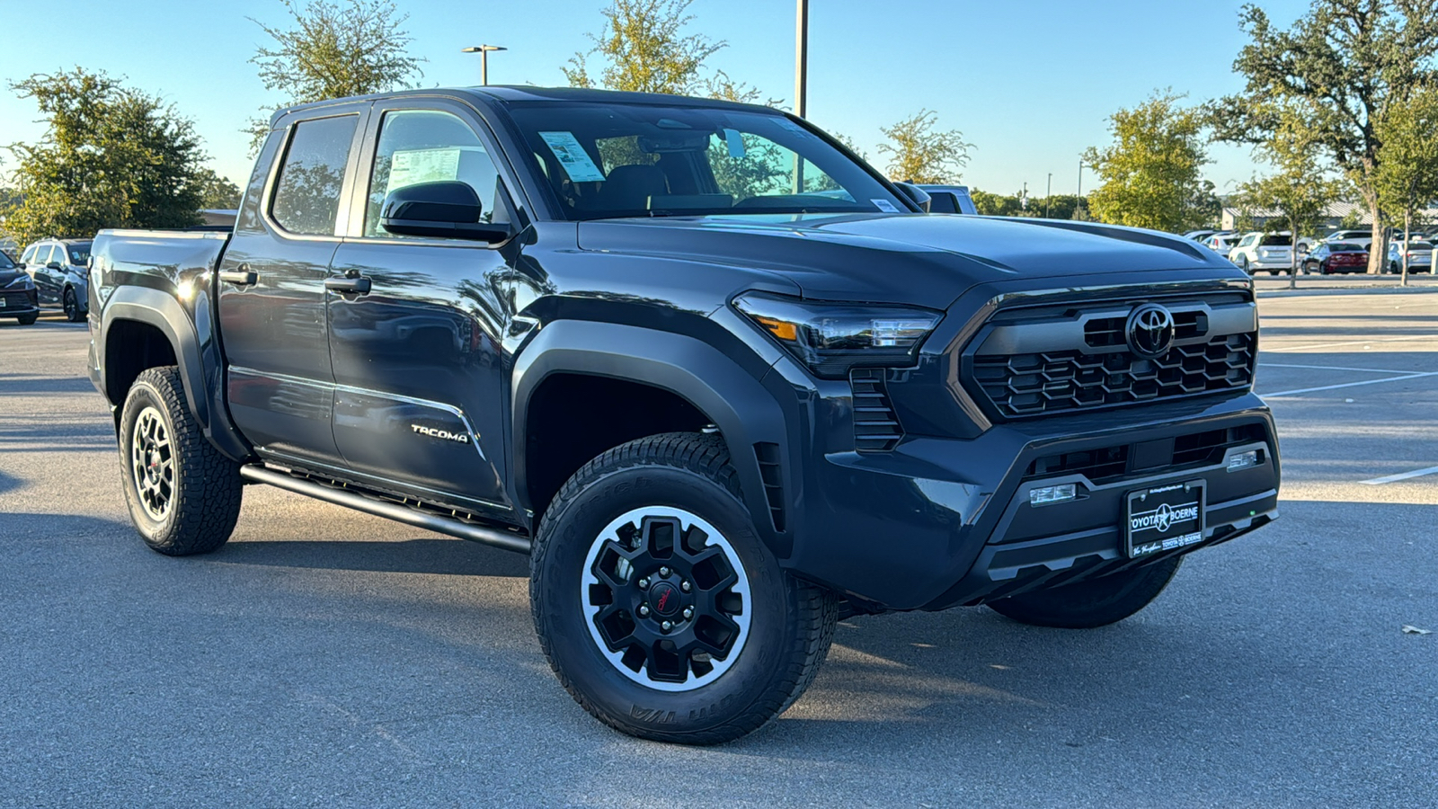 2024 Toyota Tacoma TRD Off-Road 24