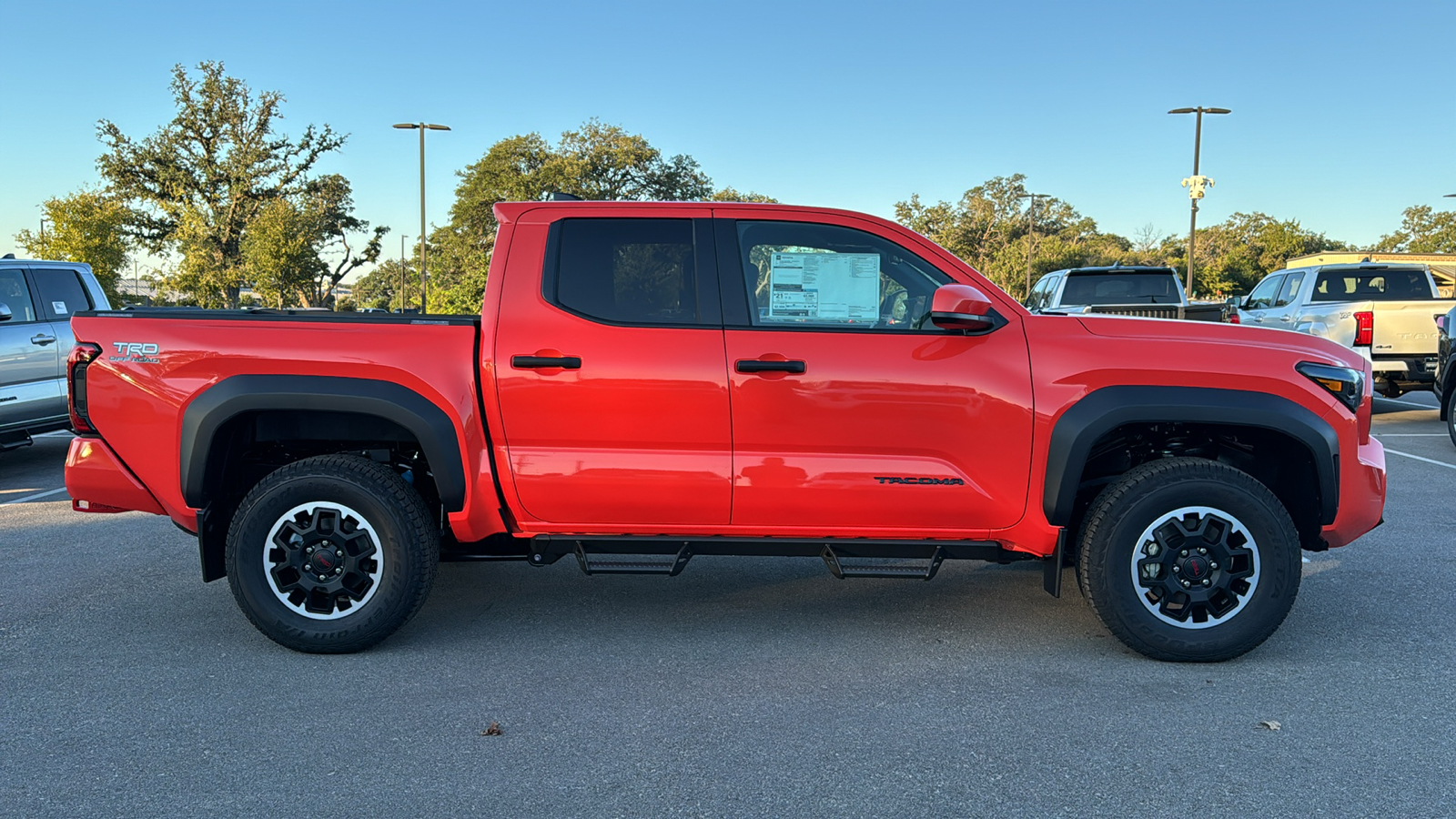 2024 Toyota Tacoma TRD Off-Road 8