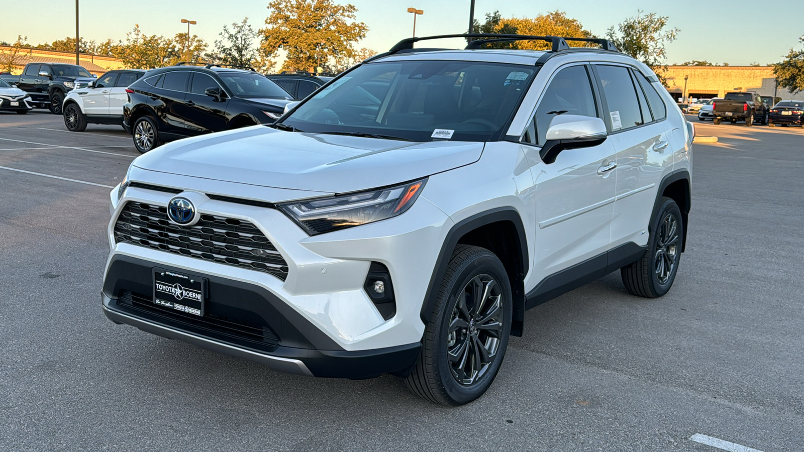 2024 Toyota RAV4 Hybrid Limited 3