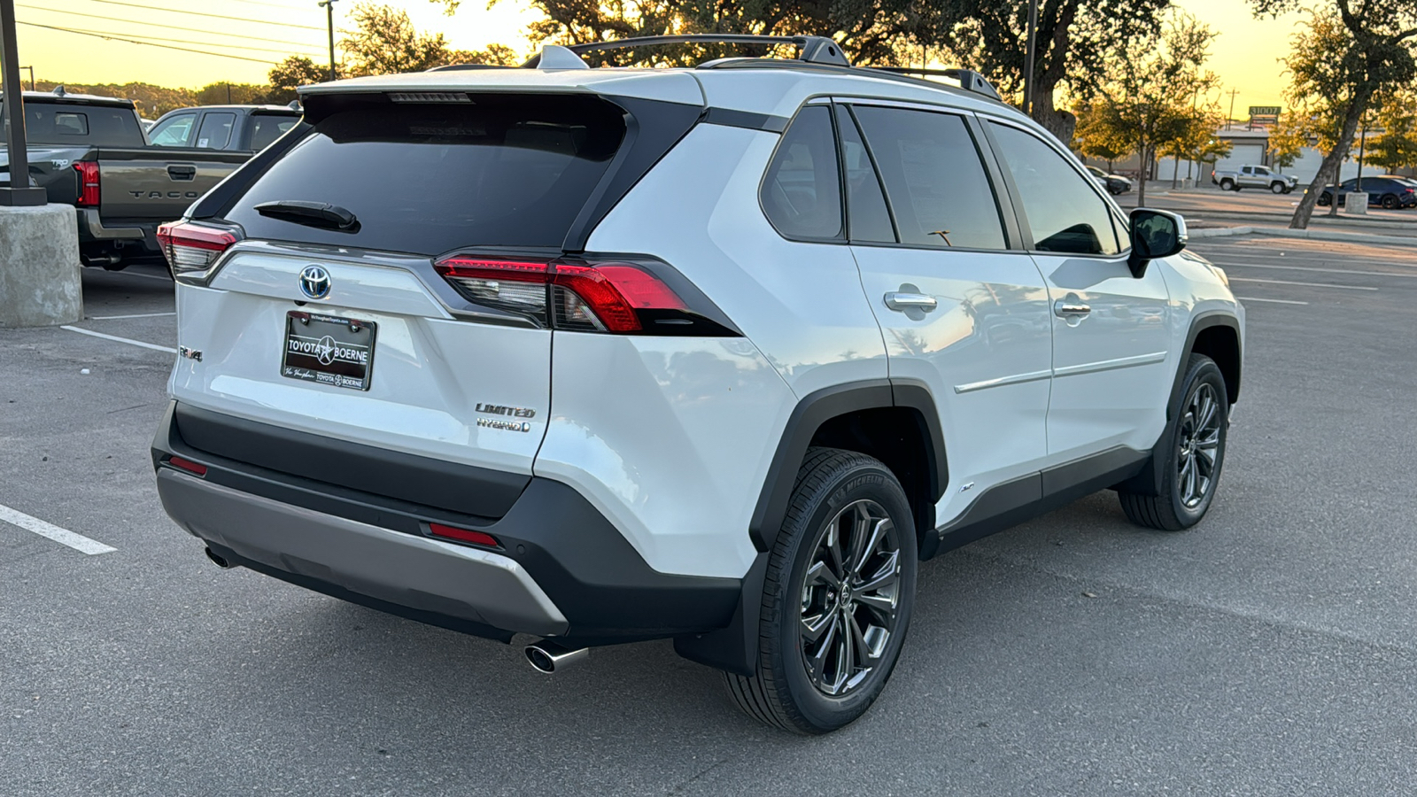 2024 Toyota RAV4 Hybrid Limited 7