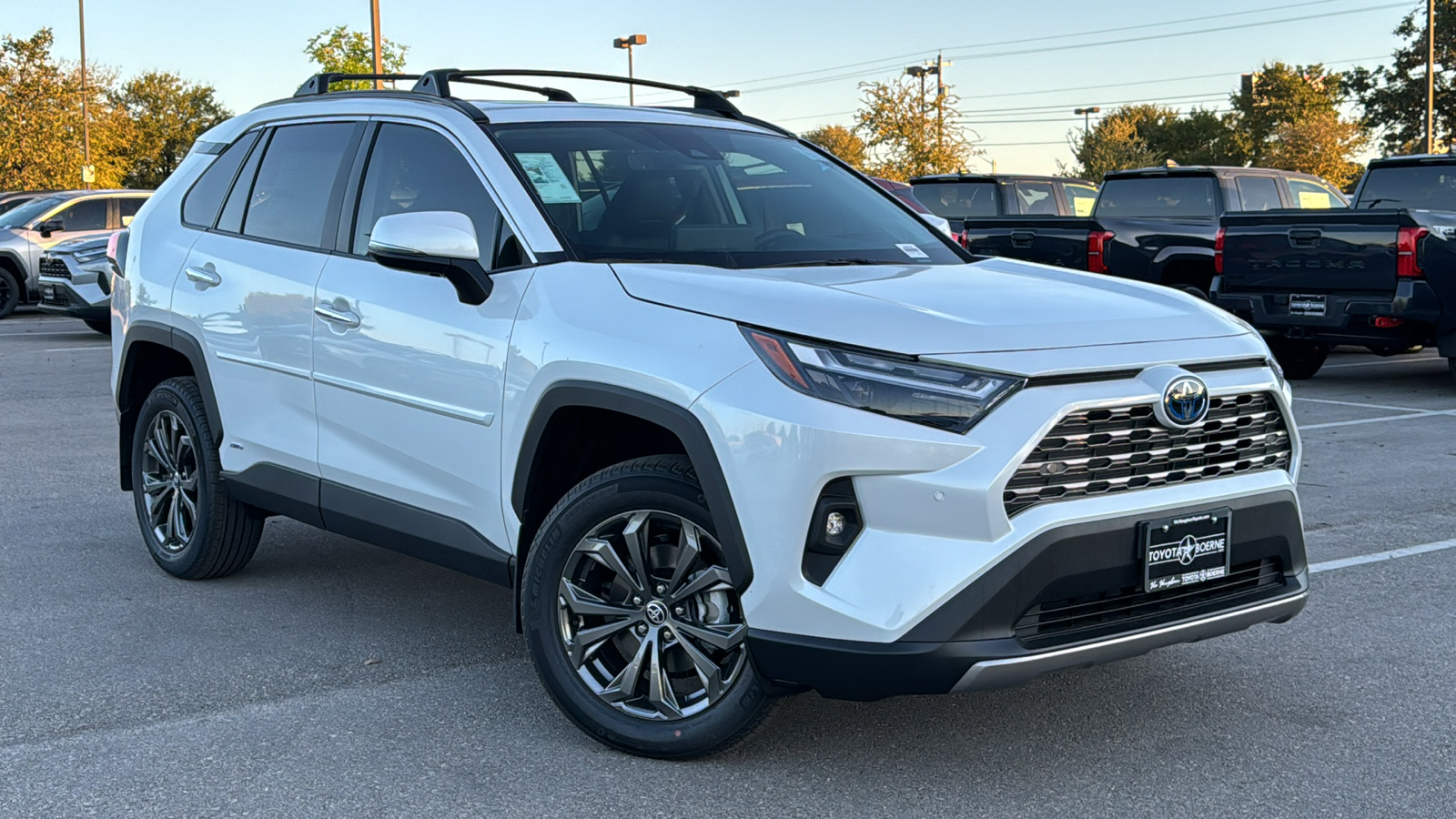 2024 Toyota RAV4 Hybrid Limited 24