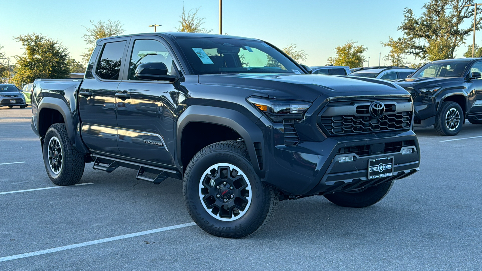 2024 Toyota Tacoma TRD Off-Road 24