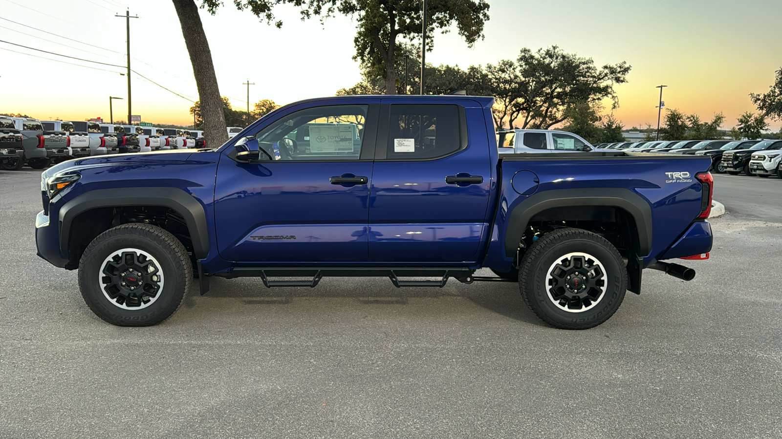 2024 Toyota Tacoma TRD Off-Road 5