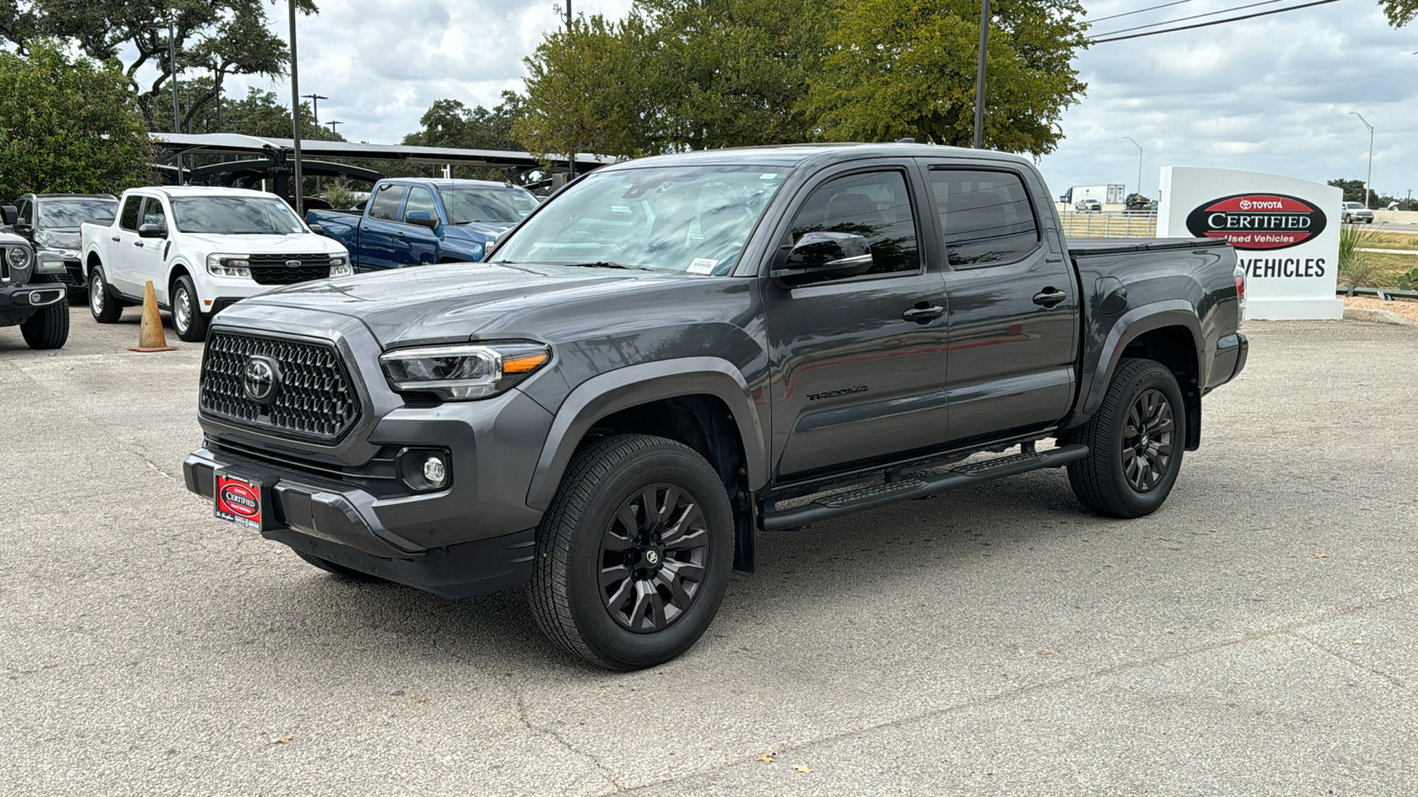 2023 Toyota Tacoma Limited 3