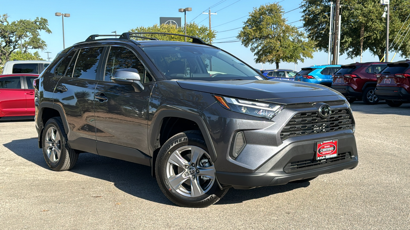 2024 Toyota RAV4 XLE 36