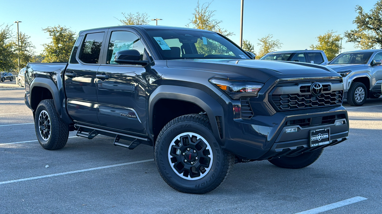 2024 Toyota Tacoma TRD Off-Road 24