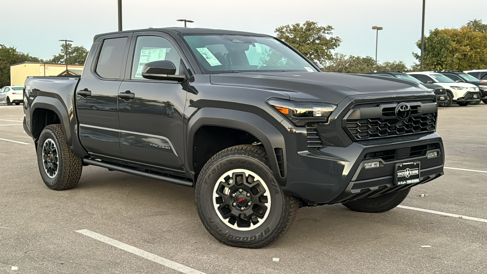 2024 Toyota Tacoma TRD Off-Road 1