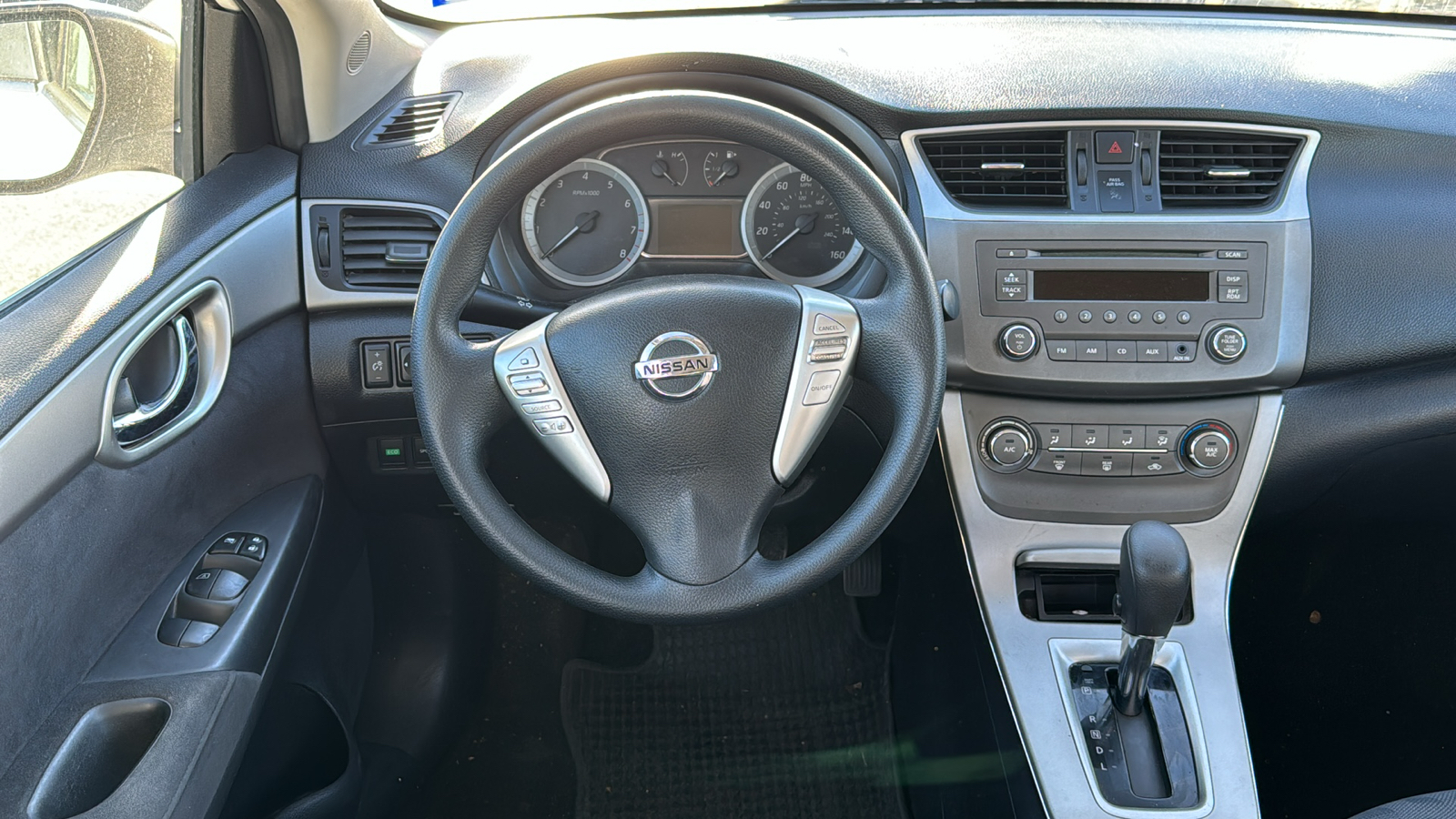 2013 Nissan Sentra SV 10