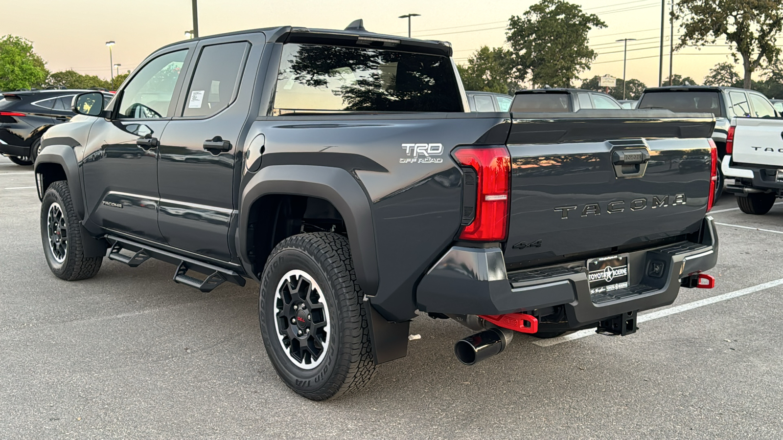 2024 Toyota Tacoma TRD Off-Road 5