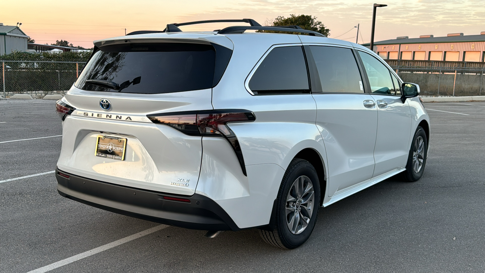 2024 Toyota Sienna XLE 7