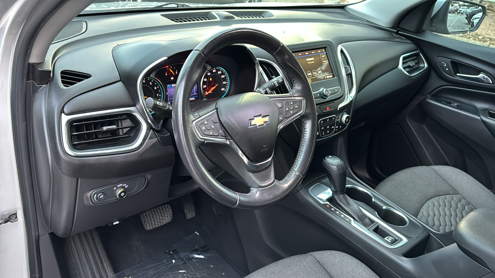 2019 Chevrolet Equinox LT 12