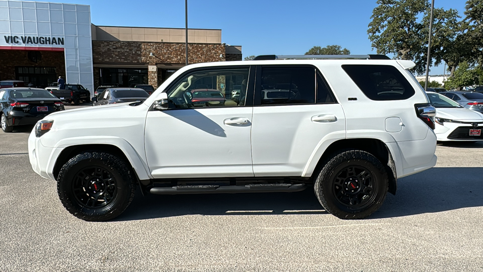 2023 Toyota 4Runner SR5 Premium 4