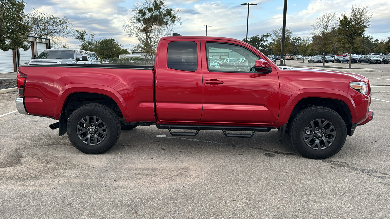 2023 Toyota Tacoma SR5 8