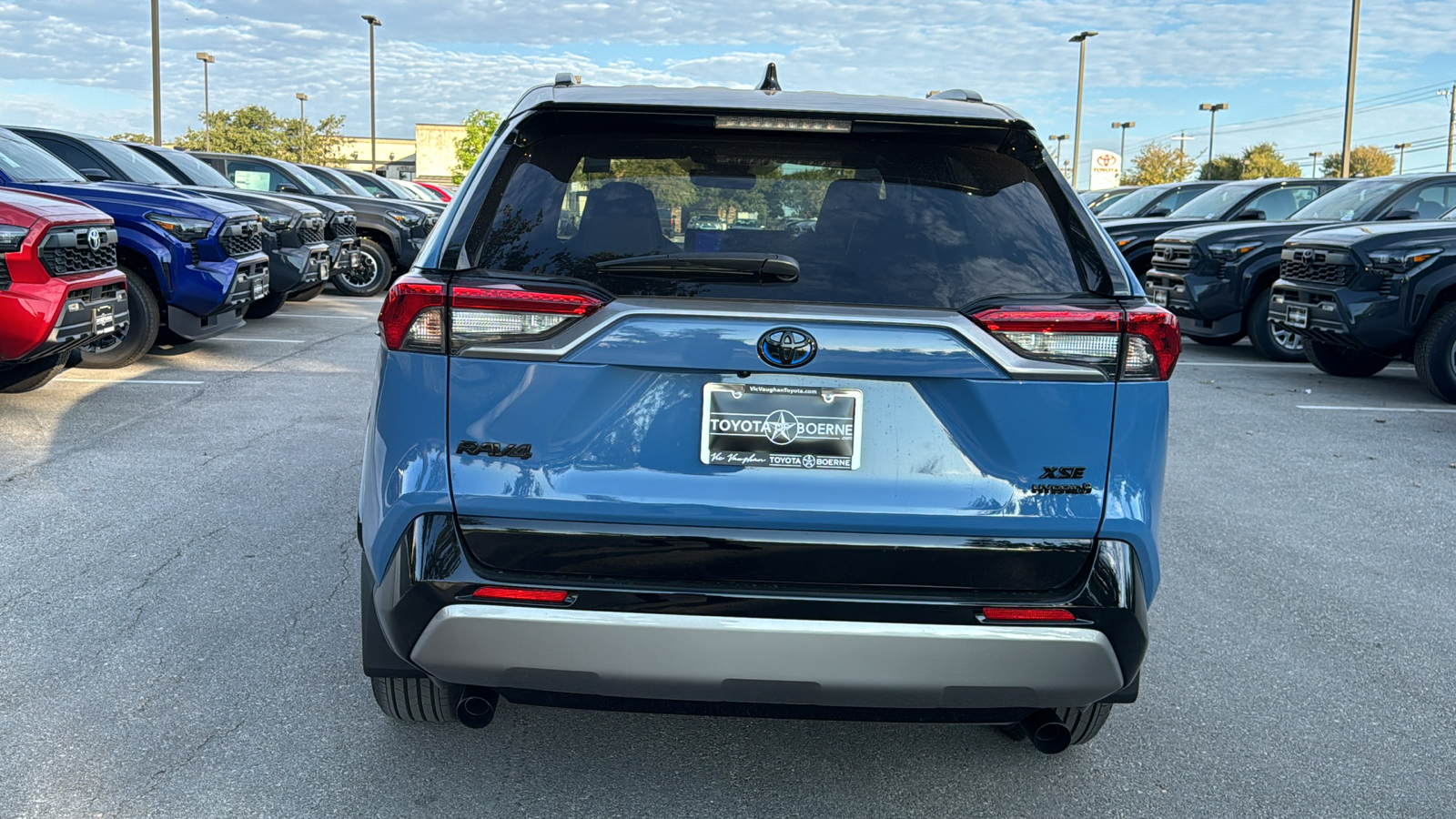 2024 Toyota RAV4 Hybrid XSE 6