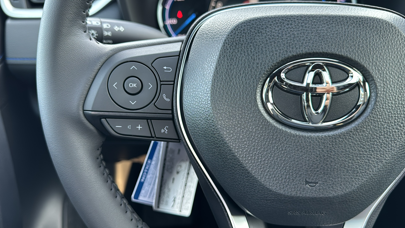 2024 Toyota RAV4 Hybrid XSE 19