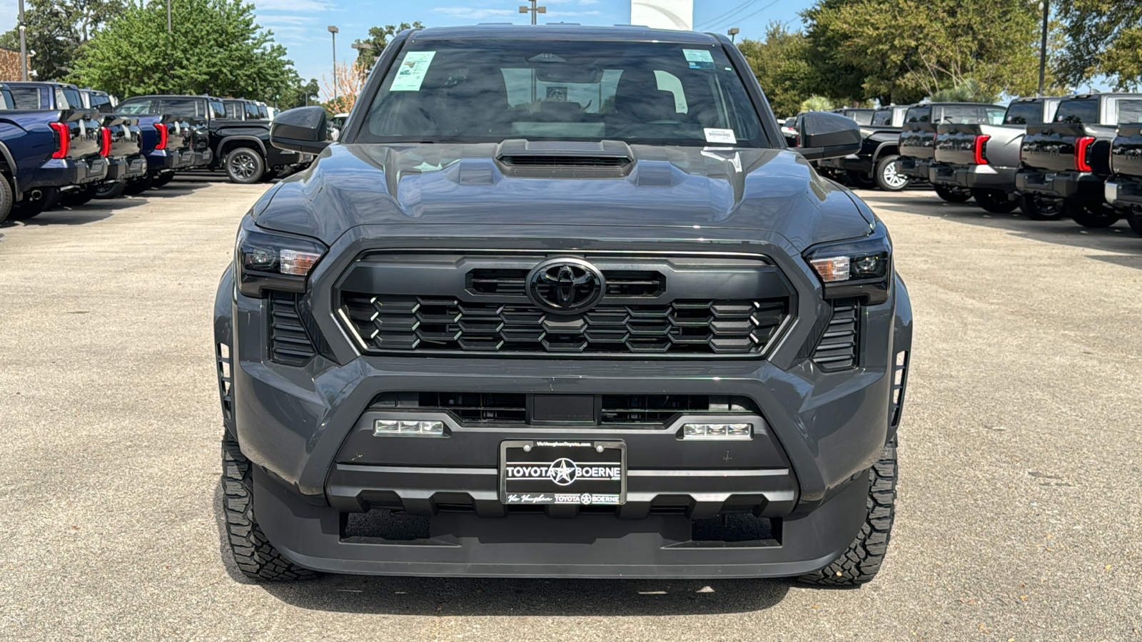 2024 Toyota Tacoma TRD Sport 2