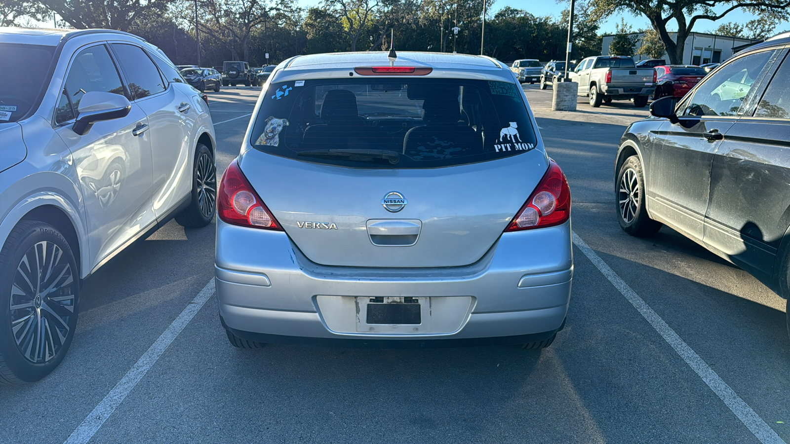 2012 Nissan Versa 1.8 S 5