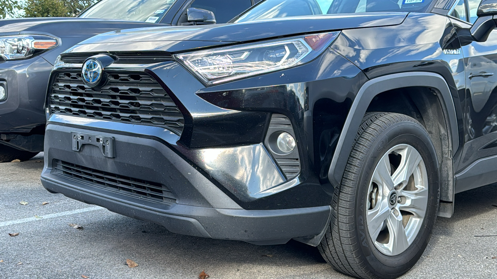 2021 Toyota RAV4 Hybrid XLE 9