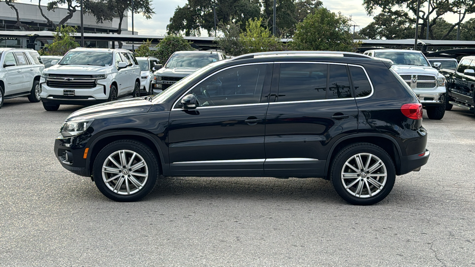 2013 Volkswagen Tiguan SE 6