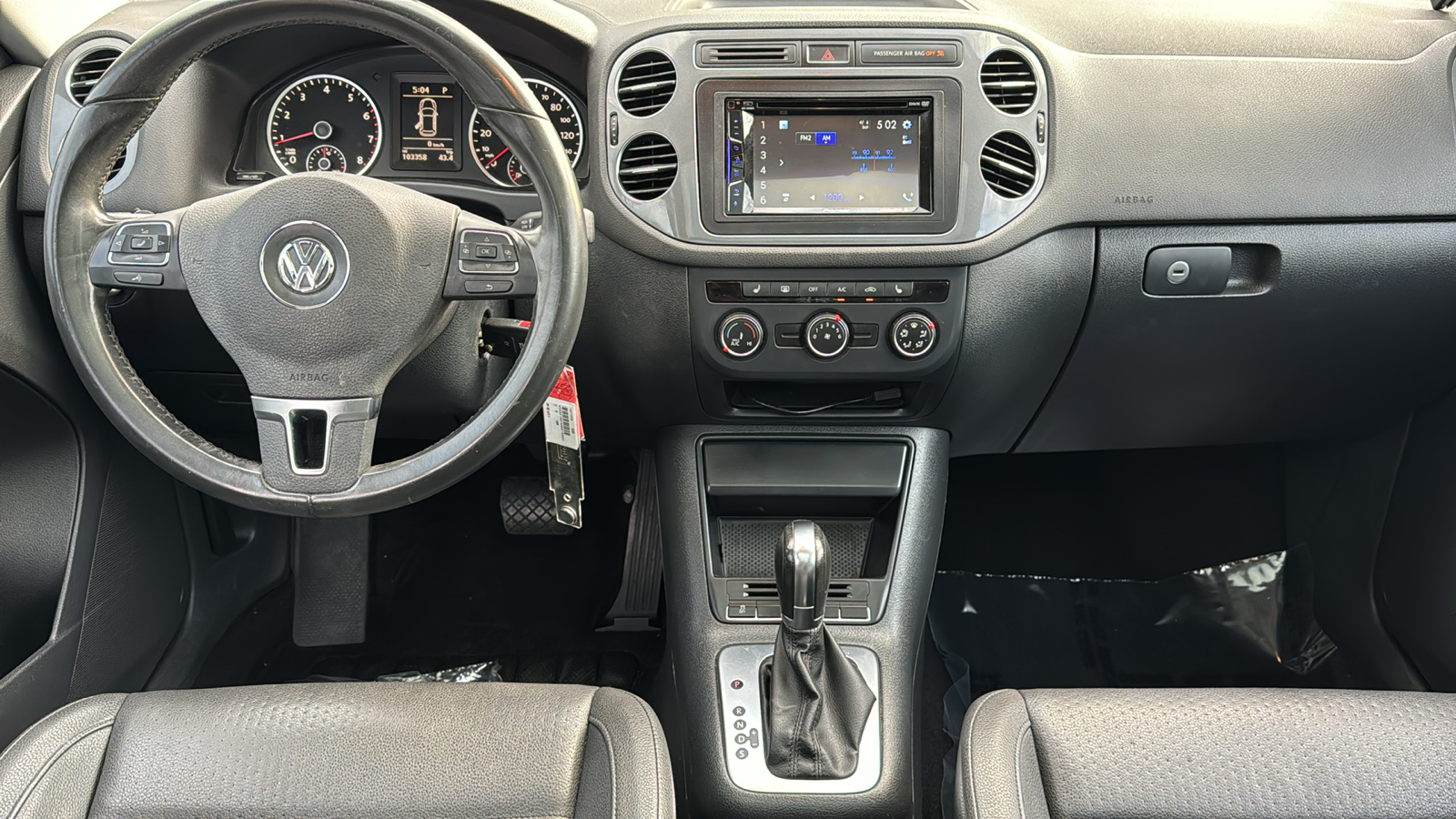 2013 Volkswagen Tiguan SE 25