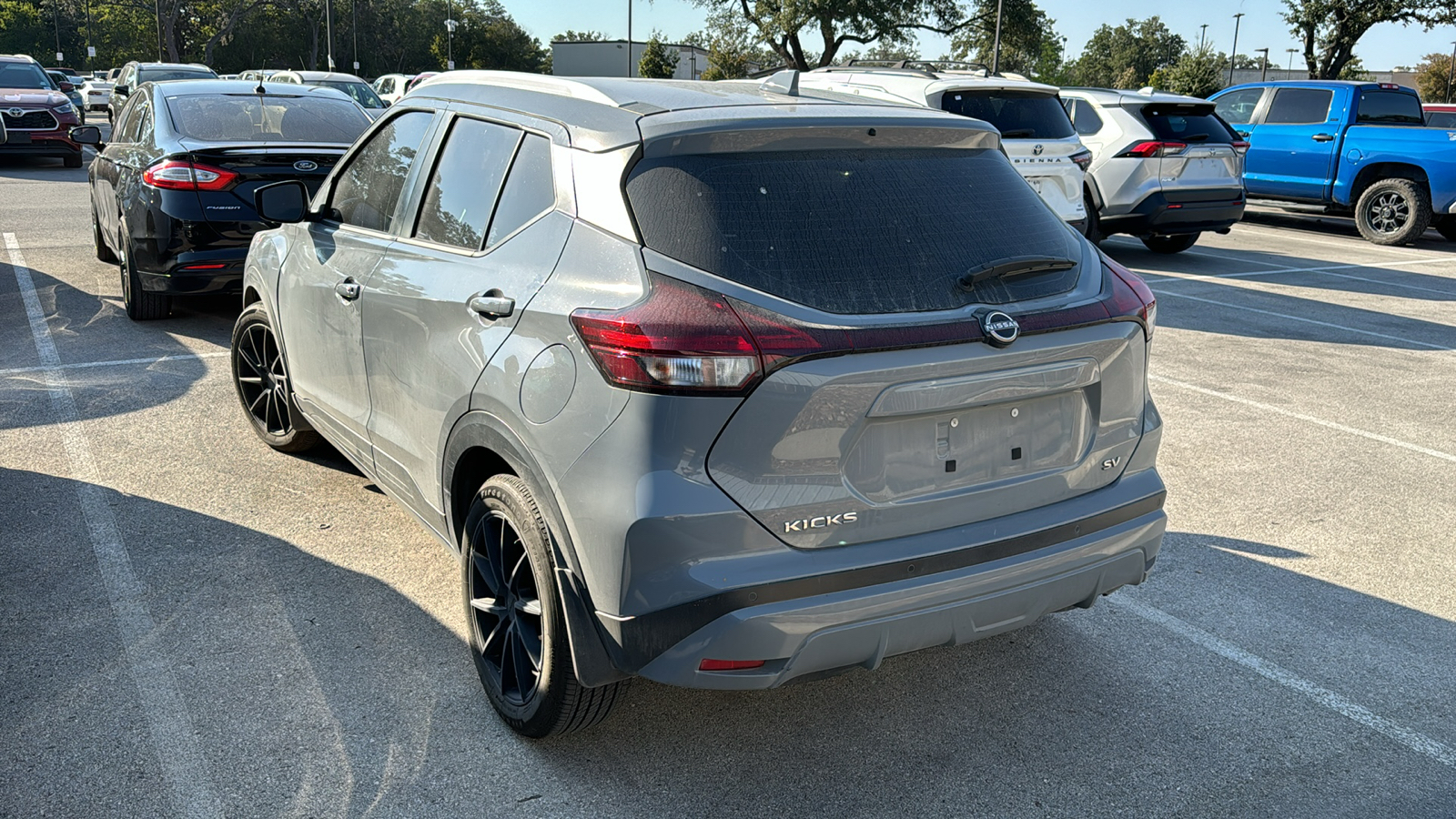 2022 Nissan Kicks SV 5