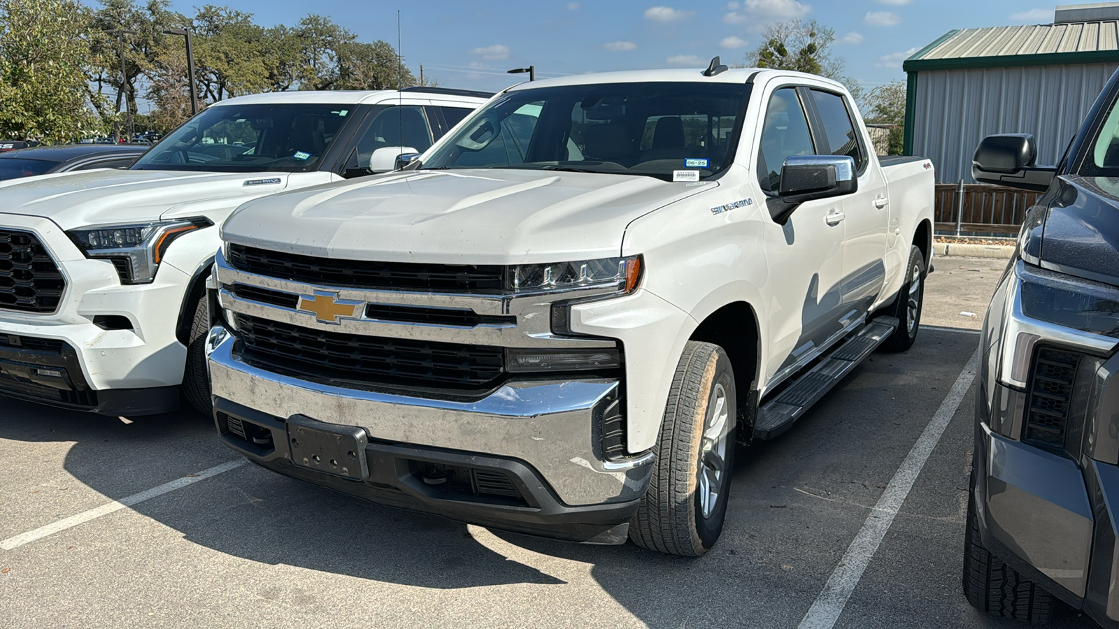 2021 Chevrolet Silverado 1500 LT 4