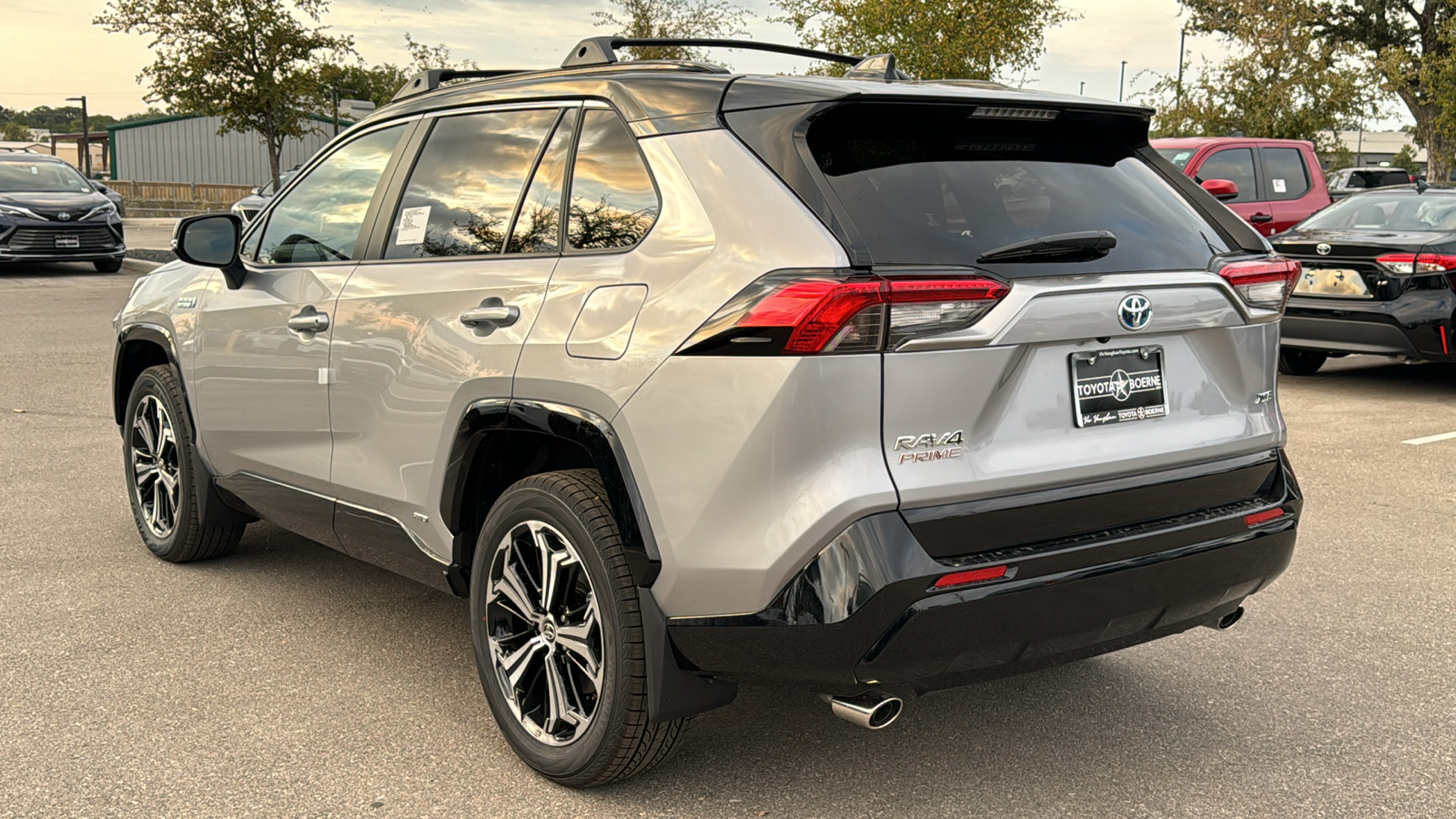 2024 Toyota RAV4 Prime XSE 5