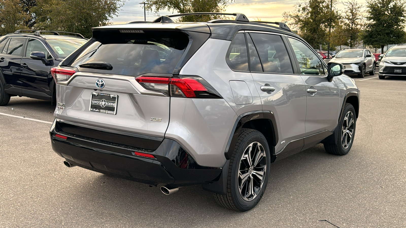 2024 Toyota RAV4 Prime XSE 7