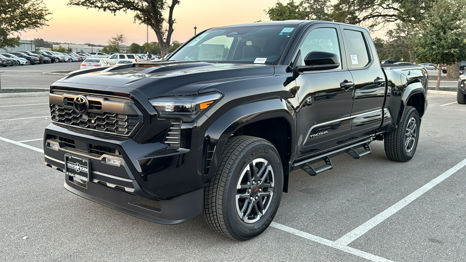 2024 Toyota Tacoma TRD Sport 3