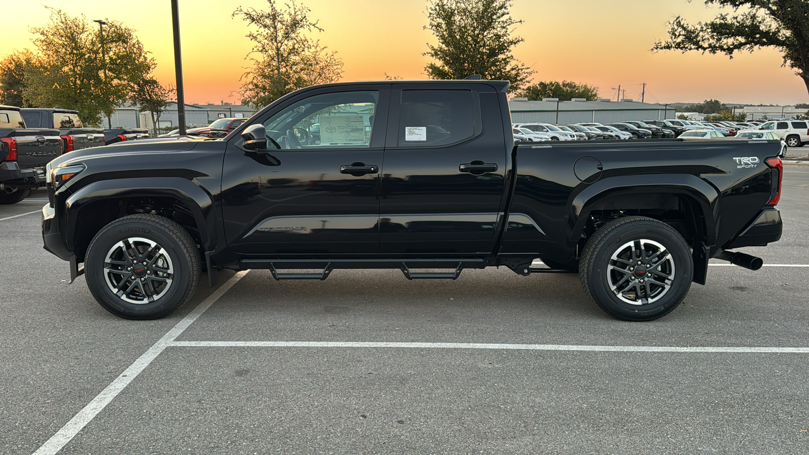 2024 Toyota Tacoma TRD Sport 4