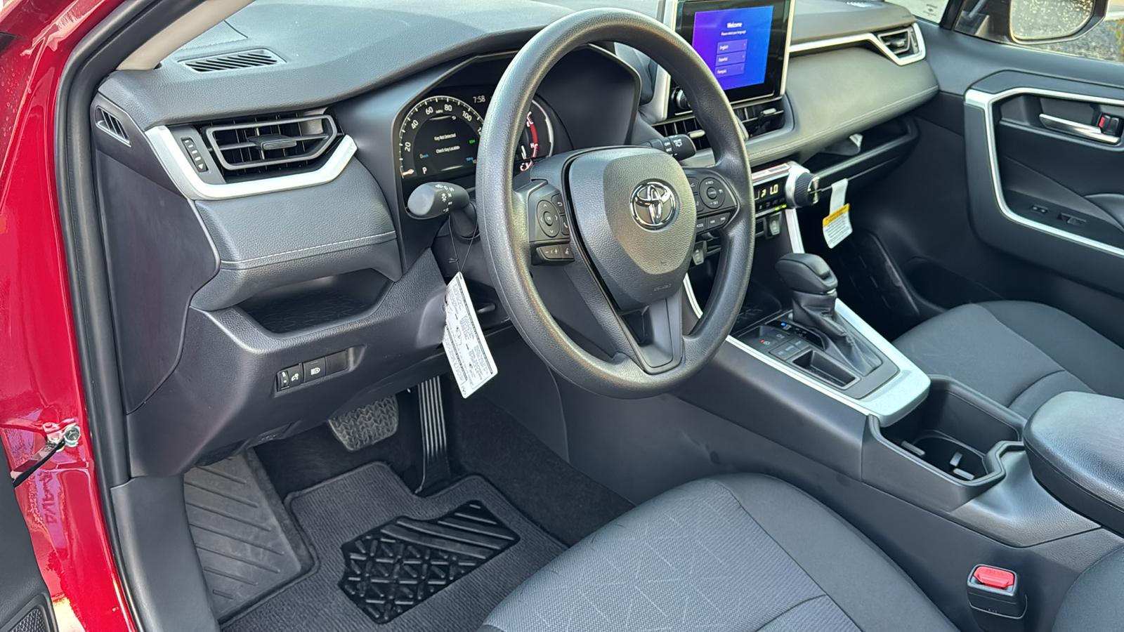 2024 Toyota RAV4 XLE 12