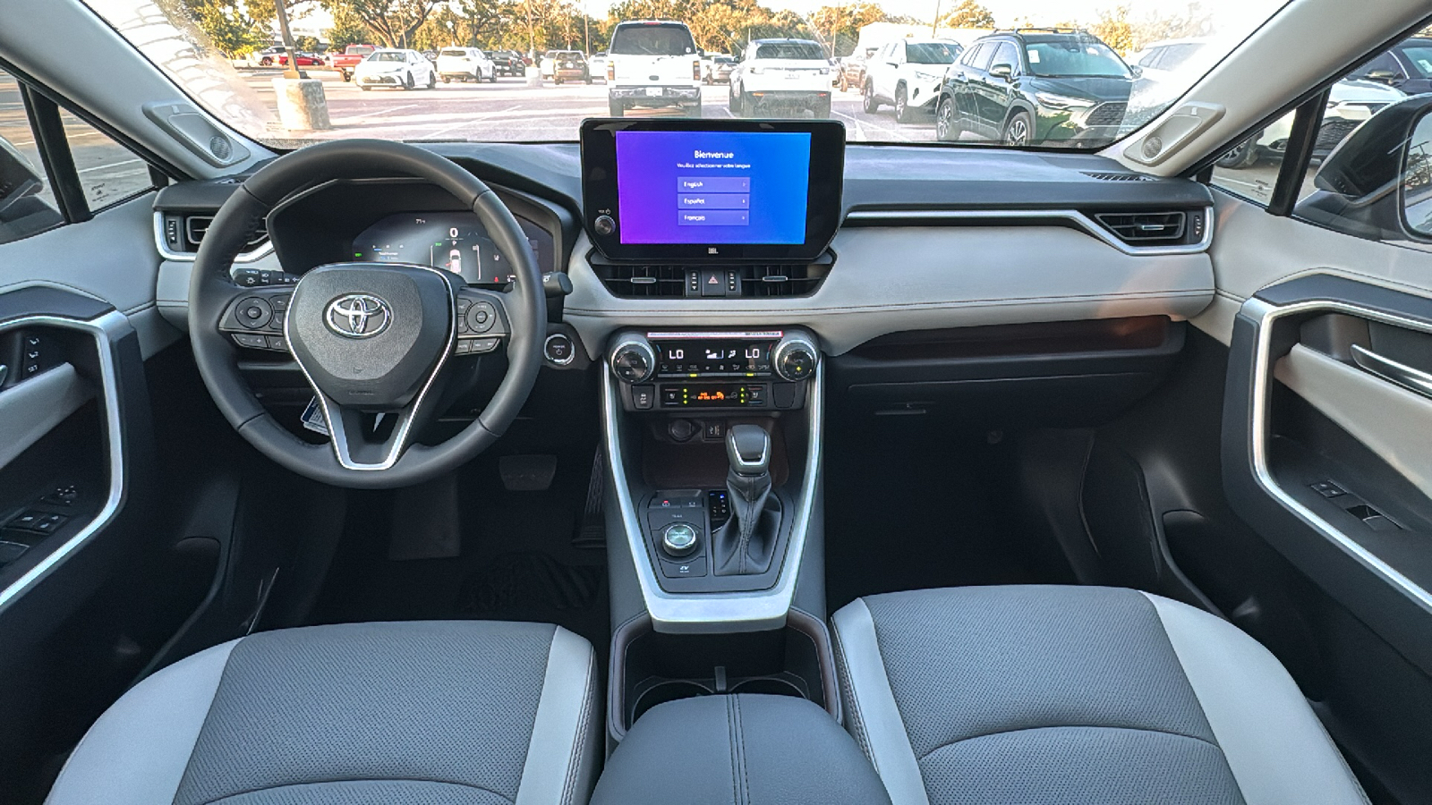 2024 Toyota RAV4 Hybrid Limited 16