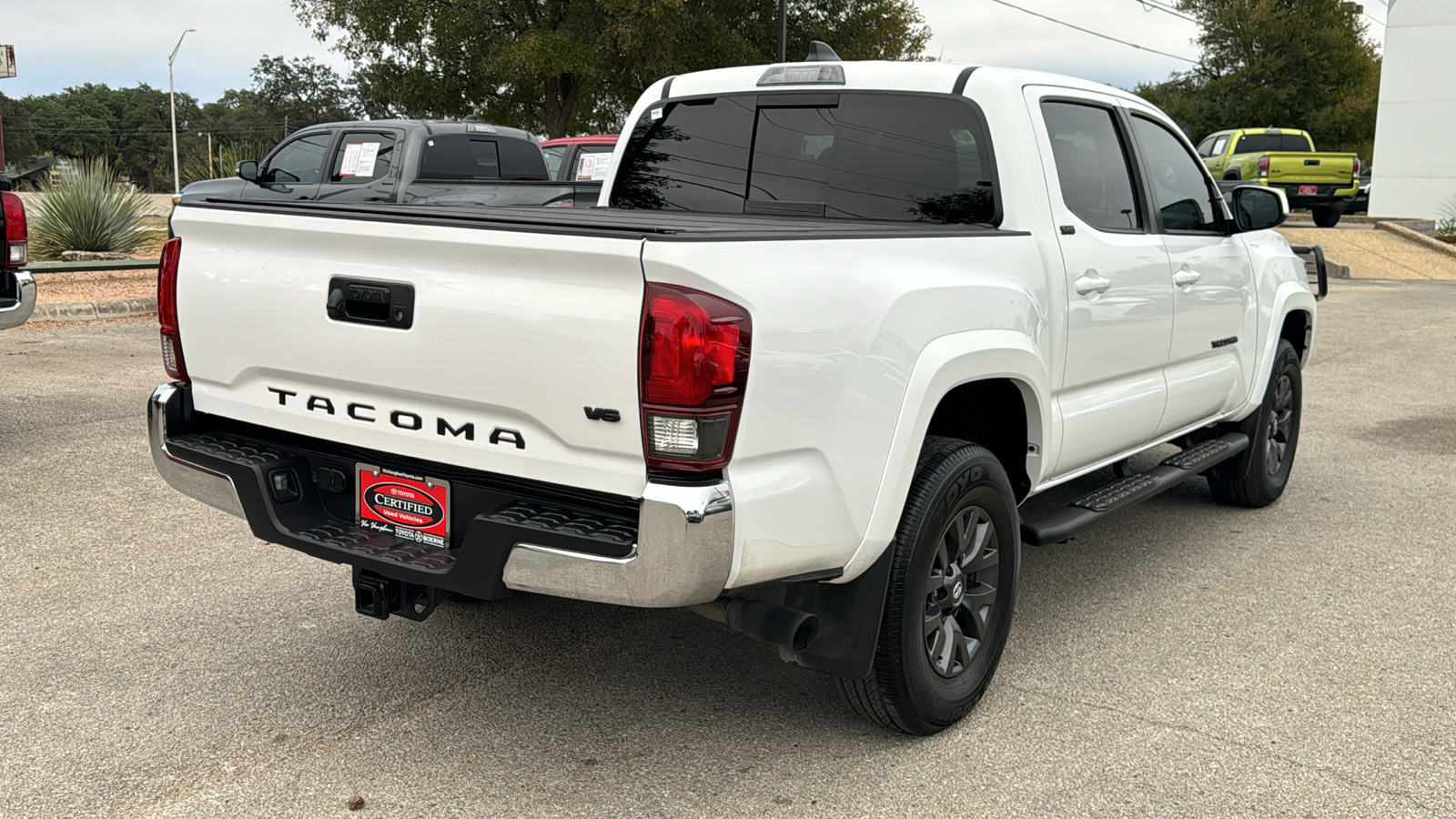 2023 Toyota Tacoma SR5 8