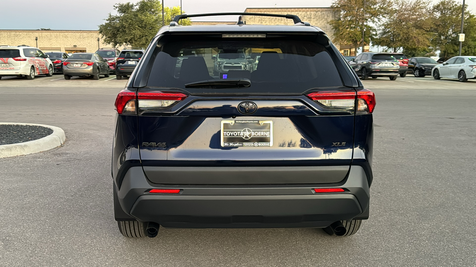 2024 Toyota RAV4 XLE 6