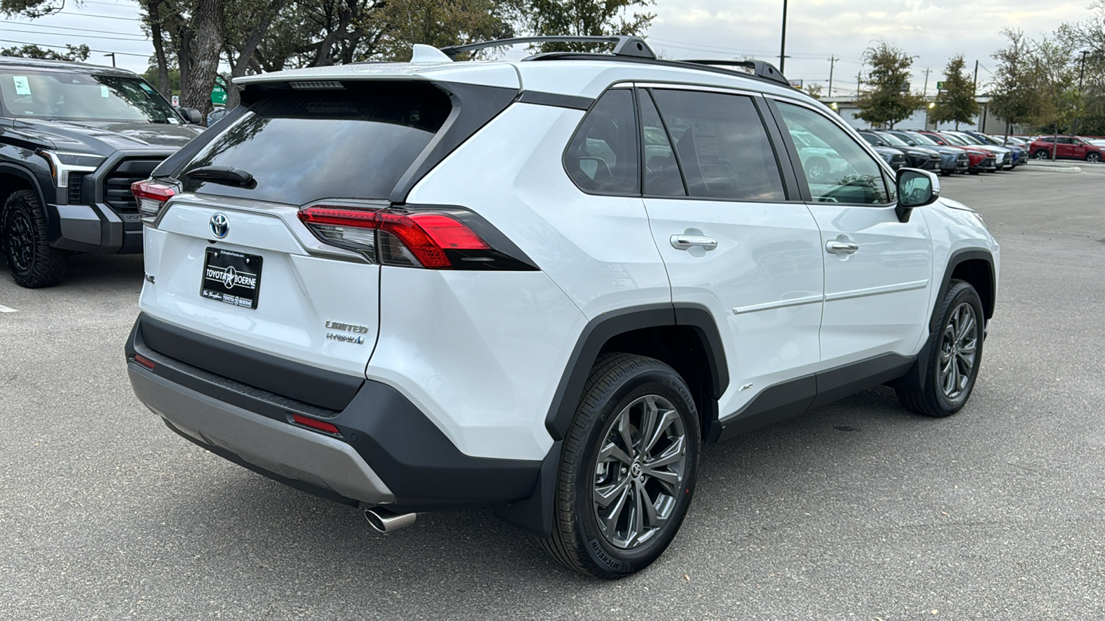 2024 Toyota RAV4 Hybrid Limited 7