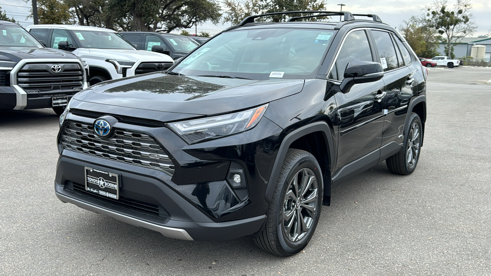 2024 Toyota RAV4 Hybrid Limited 3