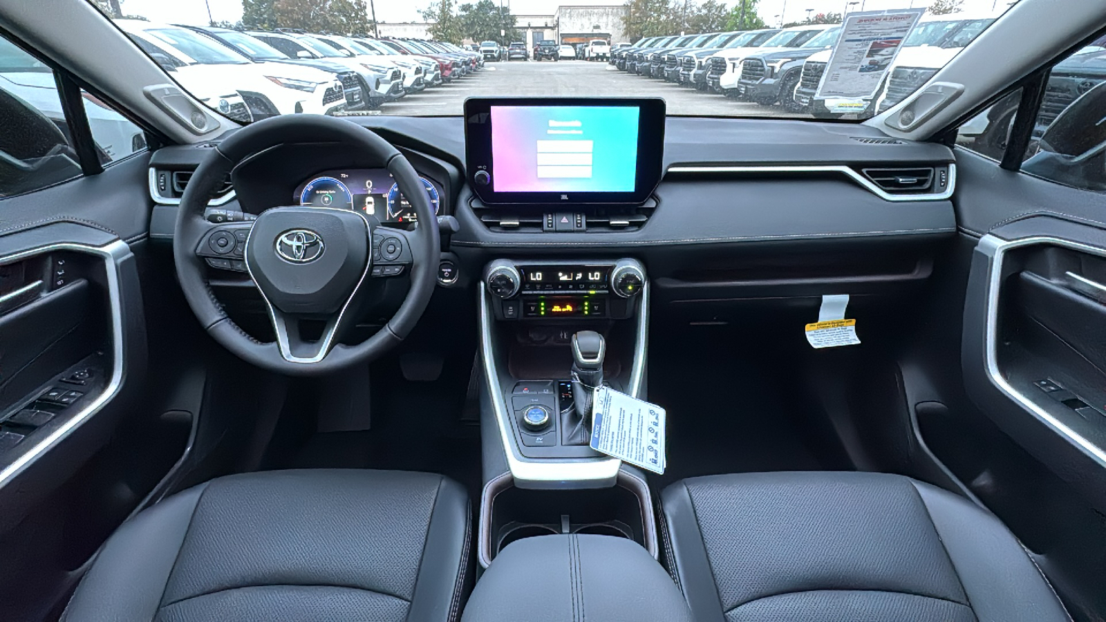 2024 Toyota RAV4 Hybrid Limited 16