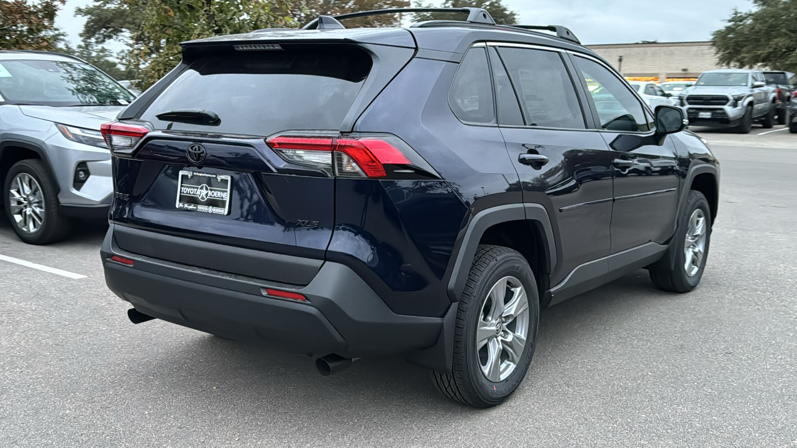 2024 Toyota RAV4 XLE 7