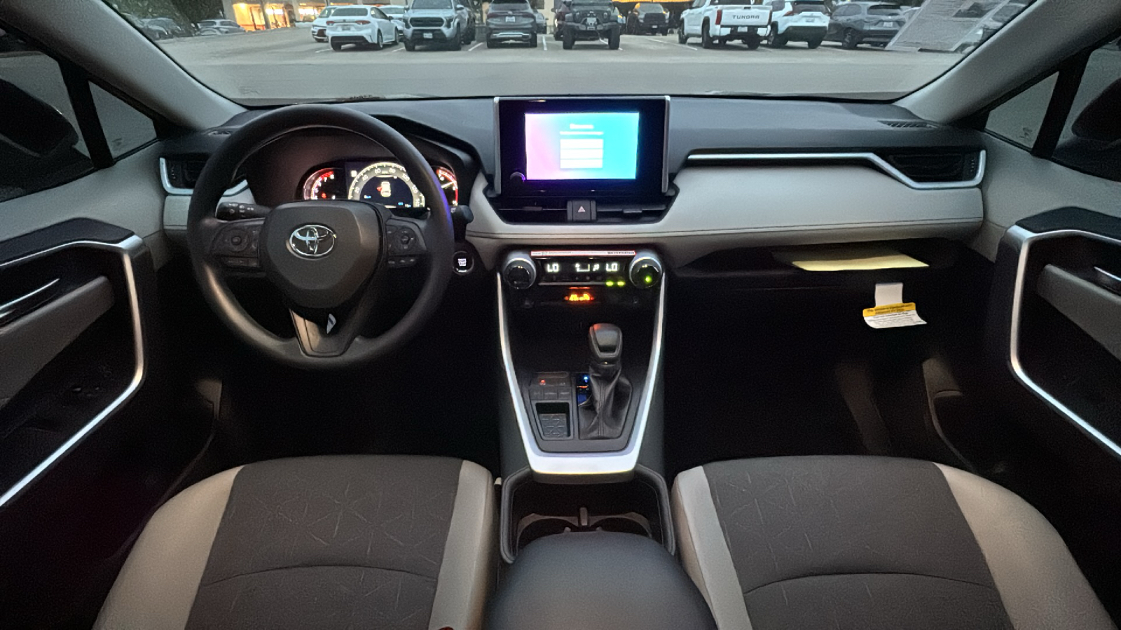 2024 Toyota RAV4 XLE 16