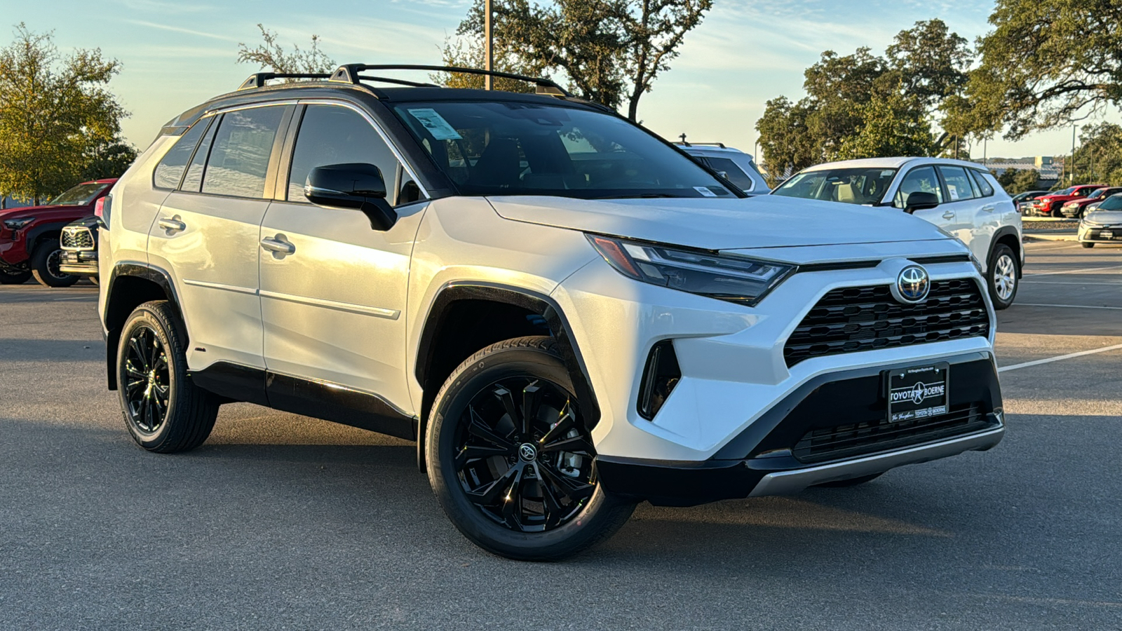 2024 Toyota RAV4 Hybrid XSE 24