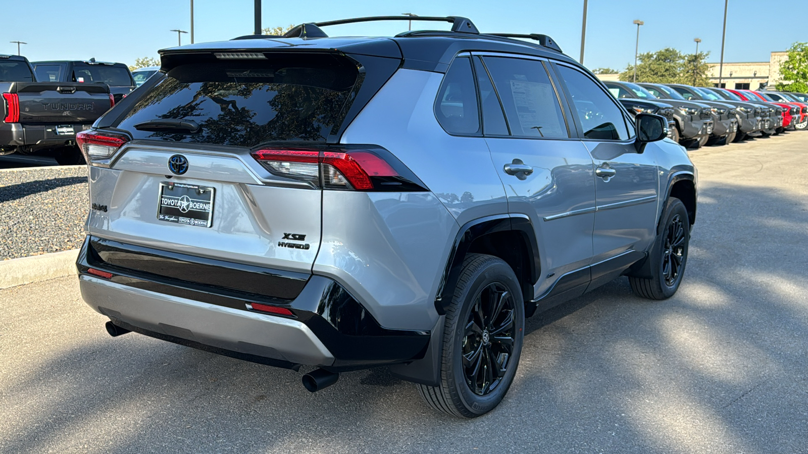 2024 Toyota RAV4 Hybrid XSE 7