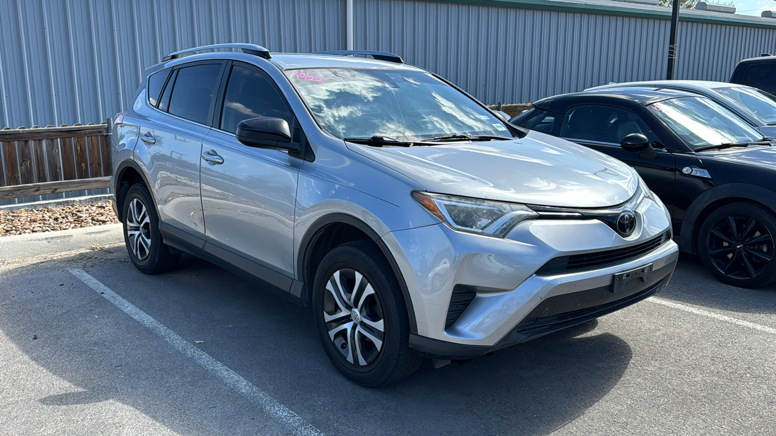 2018 Toyota RAV4 LE 11