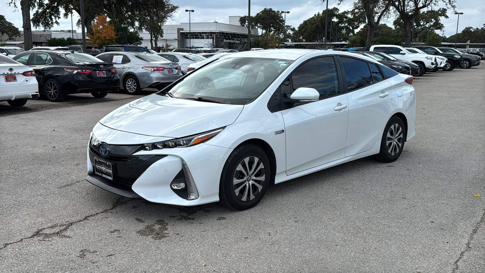 2021 Toyota Prius Prime Limited 3