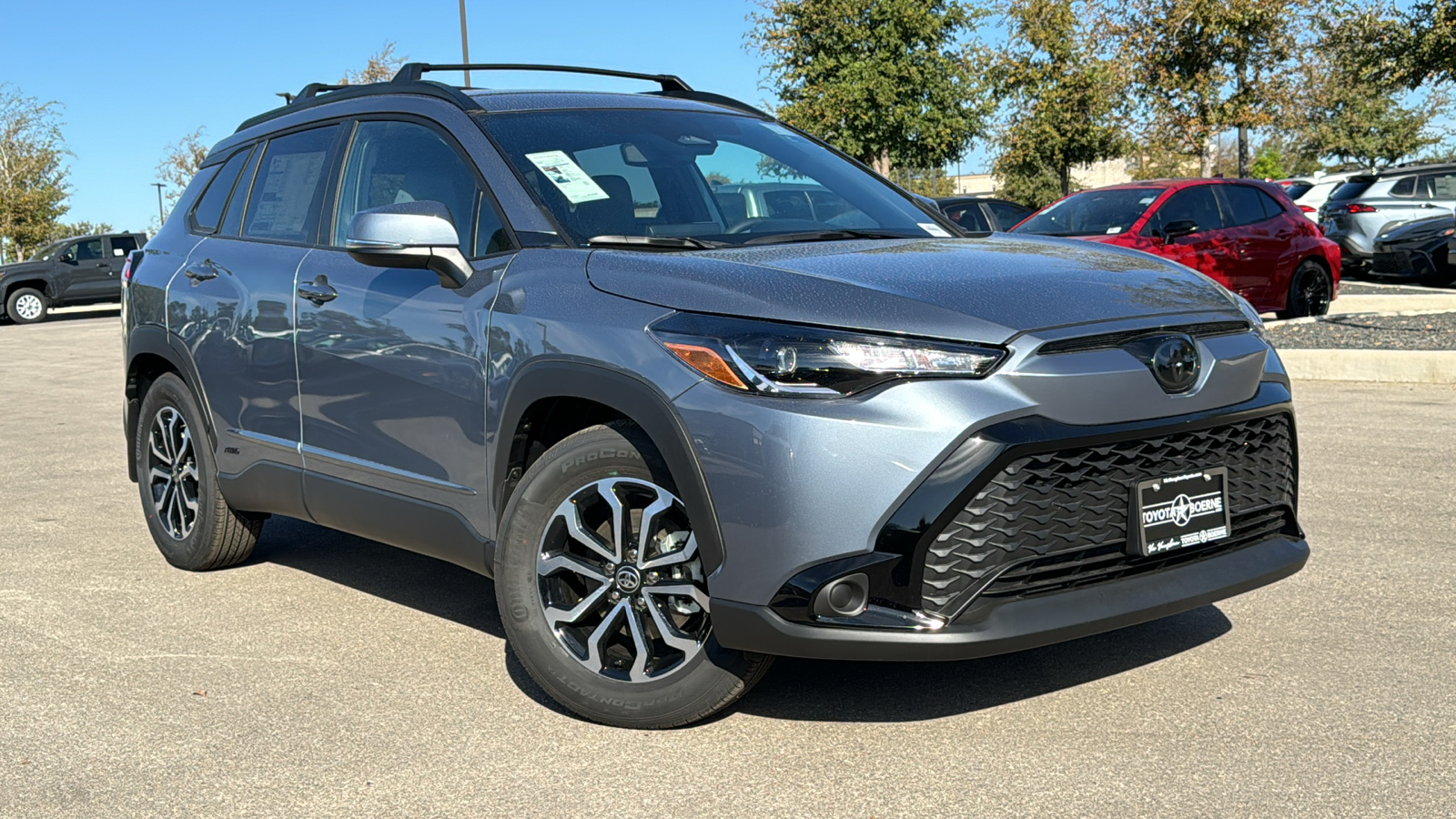 2024 Toyota Corolla Cross Hybrid SE 24