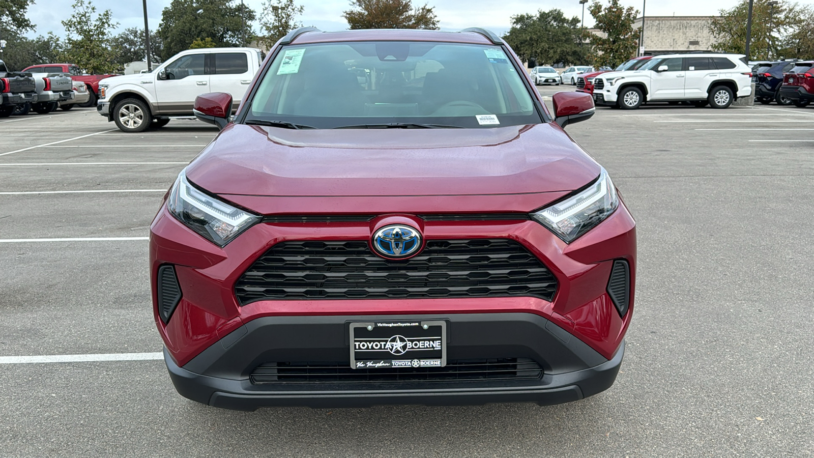 2024 Toyota RAV4 Hybrid XLE 2